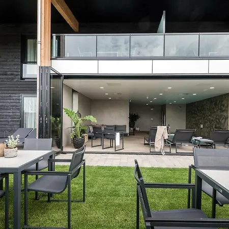 Fruitpark & ホテル