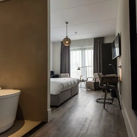 Hotel Fruitpark & 4*