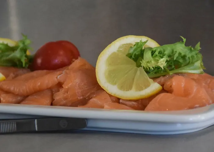 Fruitpark & Hotel 4*