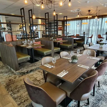 ホテル Fruitpark & Ochten